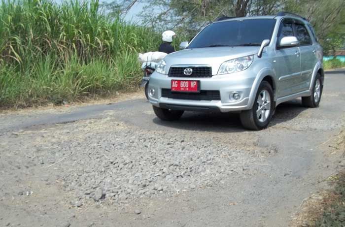 Data Ulang Kerusakan Jalan, Pemkab Nganjuk segera Ajukan Perbaikan ke Pusat Data Ulang Kerusakan Jalan, Pemkab Nganjuk segera Ajukan Perbaikan ke Pusat