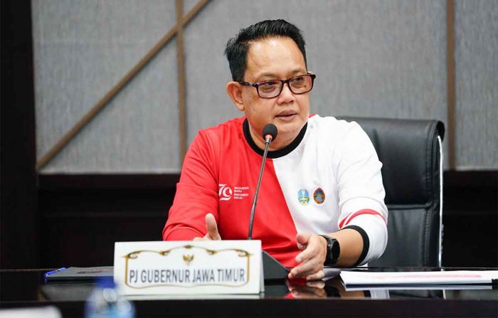 Pj Gubernur Jatim Kenalkan Slogan untuk Sambut HUT ke-79 RI Pj Gubernur Jatim Kenalkan Slogan untuk Sambut HUT ke-79 RI