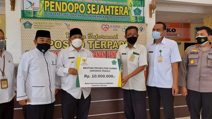 Respons Cepat, Pemkab Sidoarjo Bantu Renovasi Rumah Warga Sebatang Kara Respons Cepat, Pemkab Sidoarjo Bantu Renovasi Rumah Warga Sebatang Kara