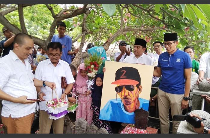 Keluarga dan Fans Gombloh Protes Sandiaga Uno