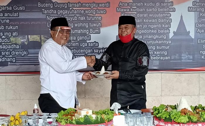 Usung Santoso-Tjujuk, PDIP Gandeng Gerindra pada Pilwali Blitar 2020 Usung Santoso-Tjujuk, PDIP Gandeng Gerindra pada Pilwali Blitar 2020