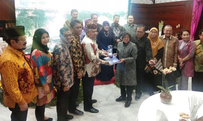 Komisi IX DPR RI Ingin Keberhasilan Program KB di Surabaya Bisa Dijadikan Contoh Komisi IX DPR RI Ingin Keberhasilan Program KB di Surabaya Bisa Dijadikan Contoh