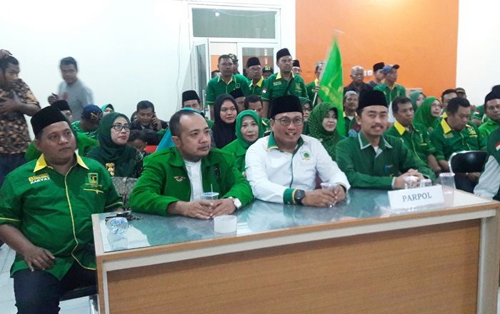 Begini Alasan DPC PPP Tak Akomodir Nur Qolib Jadi Bacaleg DPRD Gresik Begini Alasan DPC PPP Tak Akomodir Nur Qolib Jadi Bacaleg DPRD Gresik