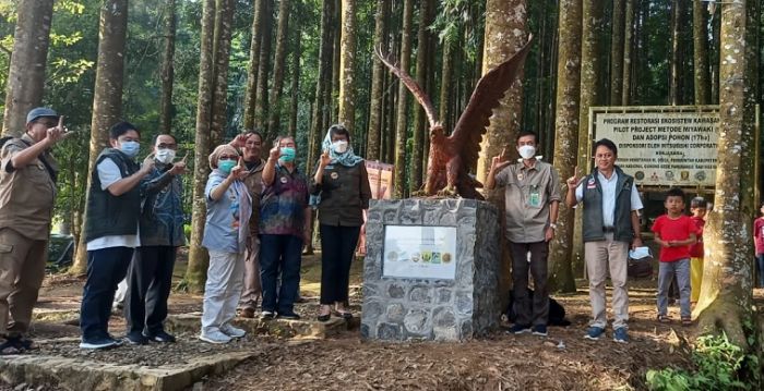Gandeng Taman Safari dan KLHK, PT Smelting Ajari Siswa Lestarikan Elang Jawa Gandeng Taman Safari dan KLHK, PT Smelting Ajari Siswa Lestarikan Elang Jawa