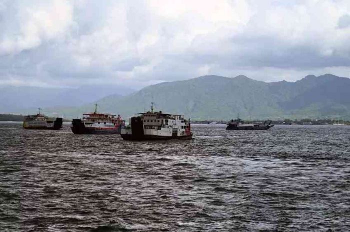 BMKG Maritim Tanjung Perak Prediksi Gelombang Capai 2,5-4 Meter Hingga 27 Desember