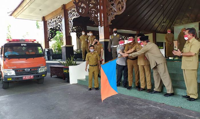 77 Desa di Pamekasan Terdampak Kekeringan, Bupati Baddrut Tamam Lepas Pendistribusian Air Bersih 77 Desa di Pamekasan Terdampak Kekeringan, Bupati Baddrut Tamam Lepas Pendistribusian Air Bersih