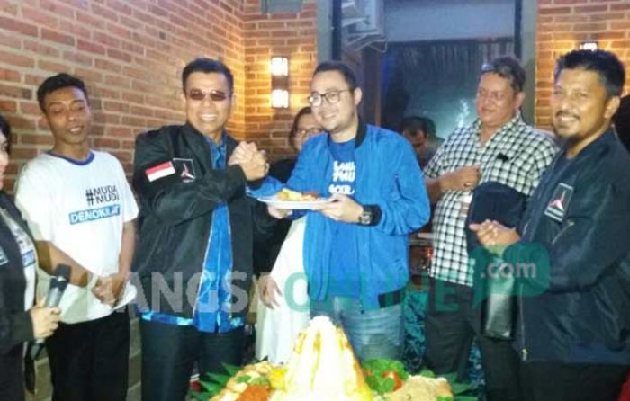 MMD Jatim Resmikan Sekretariat, Hinca: di Demokrat itu Asik dan Menjanjikan MMD Jatim Resmikan Sekretariat, Hinca: di Demokrat itu Asik dan Menjanjikan