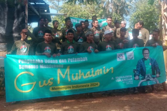 Pengusaha dan Petambak Udang di Sumenep Deklarasi Dukungan Gus Muhaimin Jadi Presiden Pemilu 2024 Pengusaha dan Petambak Udang di Sumenep Deklarasi Dukungan Gus Muhaimin Jadi Presiden Pemilu 2024