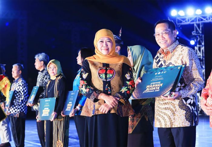 Lewat Gelaran EJTA 2023, Gubernur Khofifah Optimis Mampu Tingkatkan Kunjungan Wisatawan ke Jatim Lewat Gelaran EJTA 2023, Gubernur Khofifah Optimis Mampu Tingkatkan Kunjungan Wisatawan ke Jatim