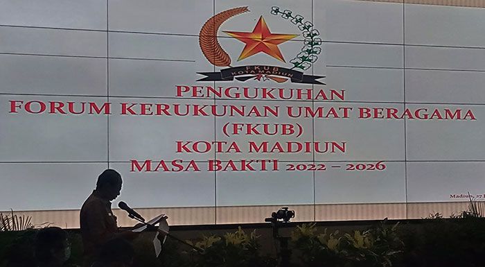 Ciptakan Rasa Aman Beragama di Kota Madiun, Wali Kota Kukuhkan Pengurus FKUB