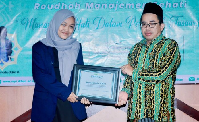 HMJ MPI IKHAC Mojokerto Gelar Kajian Islam Tasawuf Manajemen Qolbu HMJ MPI IKHAC Mojokerto Gelar Kajian Islam Tasawuf Manajemen Qolbu