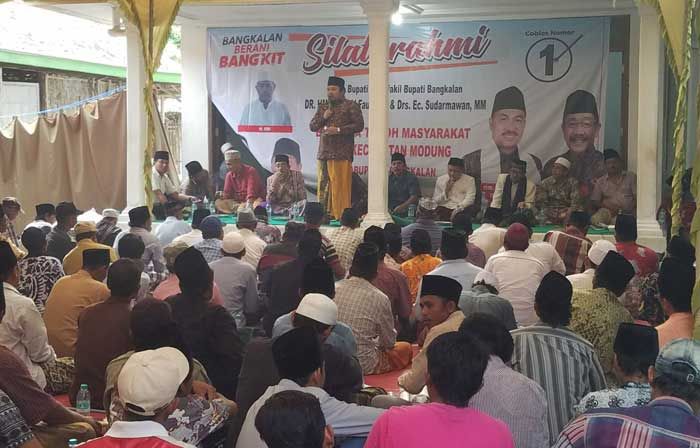Pilbup Bangkalan: 2000 Warga Modung Sambut Paslon Nomor Urut 1 Pilbup Bangkalan: 2000 Warga Modung Sambut Paslon Nomor Urut 1
