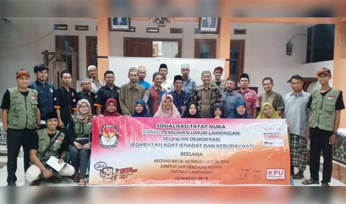 Tingkatkan Partisipasi Masyarakat, KPU Lamongan Gandeng Pengrajin Batik