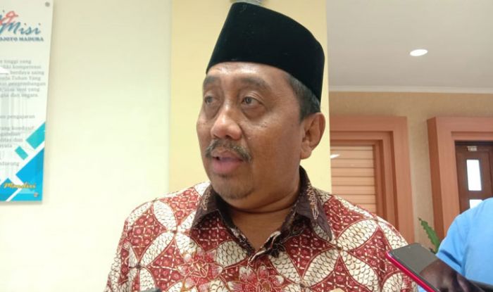 Syafiuddin Minta UTM jadi Garda Terdepan Peningkatan SDM Sambut Perpres 80/2019 Syafiuddin Minta UTM jadi Garda Terdepan Peningkatan SDM Sambut Perpres 80/2019