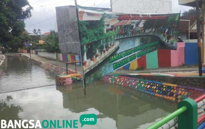 Sungai di Kota Trenggalek Bersih, Apa Resepnya?