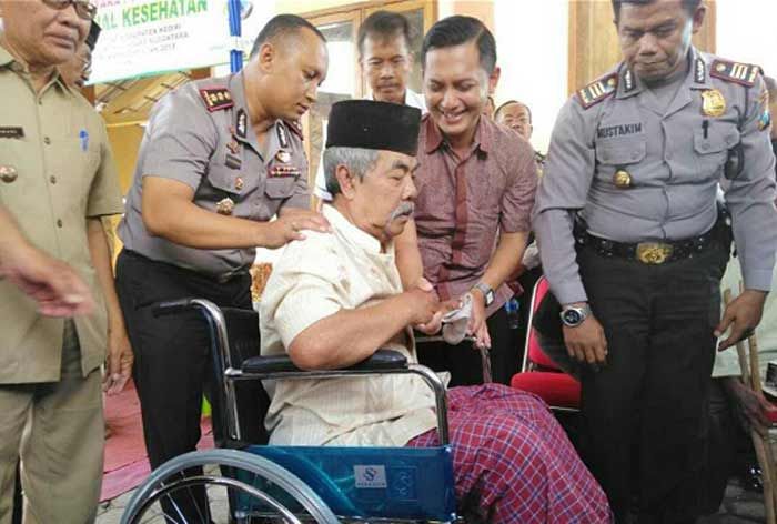 Baksos, Gudang Garam Bantu Ratusan Warga Kurang Beruntung Baksos, Gudang Garam Bantu Ratusan Warga Kurang Beruntung
