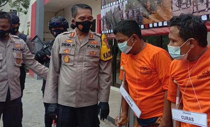Melawan Petugas, Pelaku Curas Bermodus Jual Beli Motor Murah via Facebook di Bangkalan Ditembak Melawan Petugas, Pelaku Curas Bermodus Jual Beli Motor Murah via Facebook di Bangkalan Ditembak