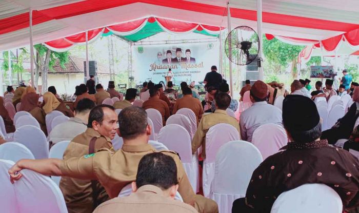 DPRD Kabupaten Pasuruan Gelar Khitanan Massal DPRD Kabupaten Pasuruan Gelar Khitanan Massal