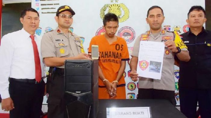 Adu Domba Dua Perguruan Silat di Blitar, Facebookers Diamankan Pesilat dan ... Adu Domba Dua Perguruan Silat di Blitar, Facebookers Diamankan Pesilat dan ...