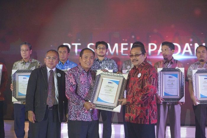 Petrokimia Gresik Sabet 3 Platinum dan 1 Gold dalam Indonesian CSR Award Petrokimia Gresik Sabet 3 Platinum dan 1 Gold dalam Indonesian CSR Award