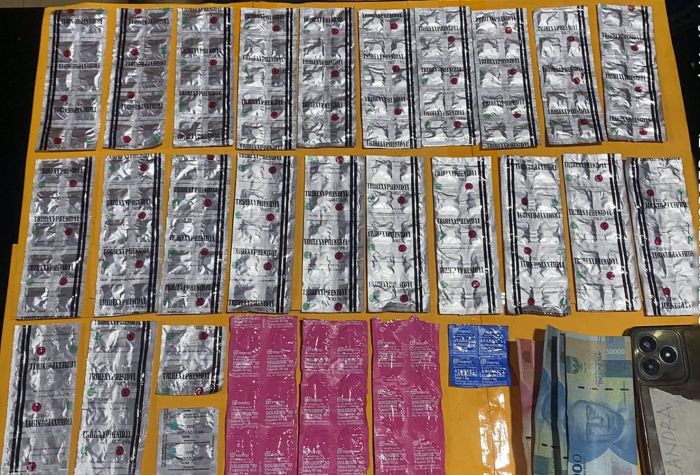 Edarkan Obat Keras Ilegal, Seorang Pemuda Dibekuk Satresnarkoba Polres Ngawi