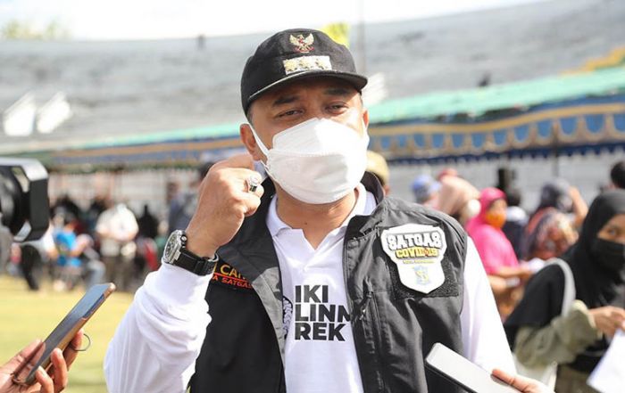 Pemkot Surabaya Targetkan 20 Ribu Anak Peroleh Vaksin Pemkot Surabaya Targetkan 20 Ribu Anak Peroleh Vaksin