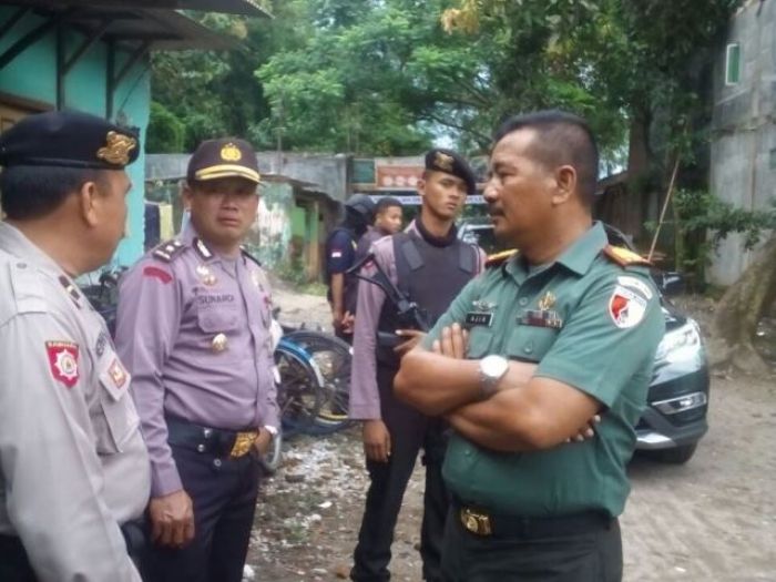 Kisah Lain Penangkapan Teroris di Kediri Kisah Lain Penangkapan Teroris di Kediri