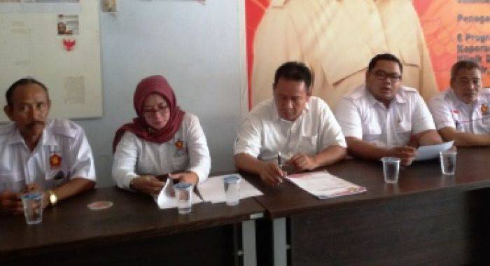 Gerindra Gresik Bantah Rekomendasi SQ II, Muncul Wacana 2 Srikandi Tandingi Incumbent Gerindra Gresik Bantah Rekomendasi SQ II, Muncul Wacana 2 Srikandi Tandingi Incumbent