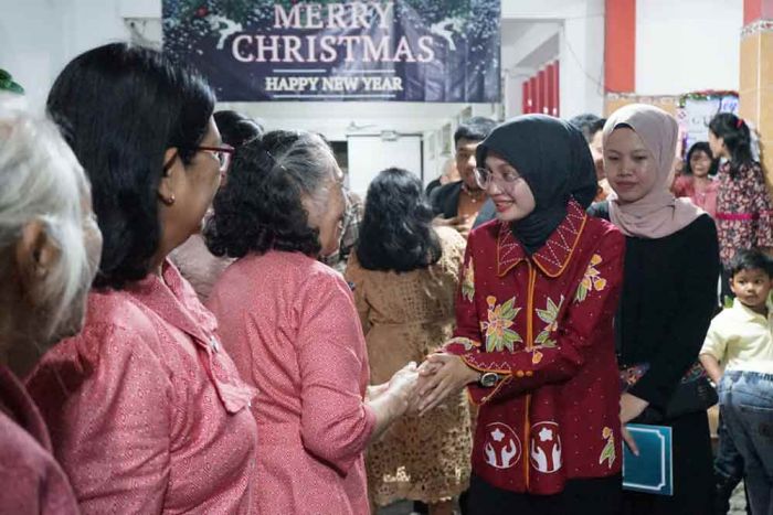 Wujudkan Toleransi Beragama, Wali Kota Kediri Hadiri Perayaan Natal di GTDI Jemaat Salomo