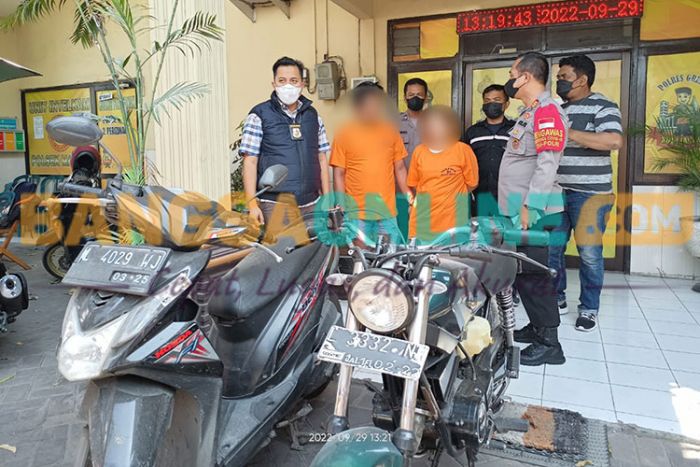 Tenggak Miras Sebelum Curi Motor, Polsek Manyar Gresik Bekuk Pasangan Sejoli Asal Surabaya