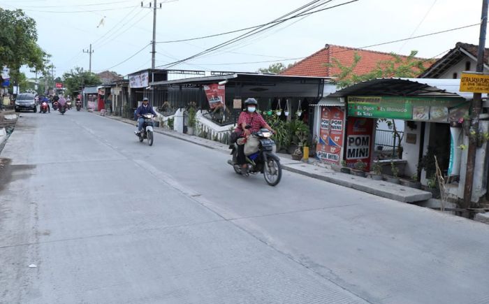 Tiga Ruas Sudah Rampung, Betonisasi Jalan di Sidoarjo Terus Berlanjut