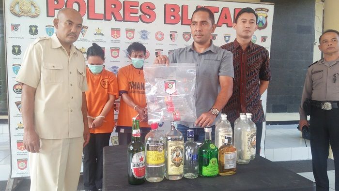 ​Begini Kronologi Miras Oplosan yang Renggut Korban Jiwa di Blitar