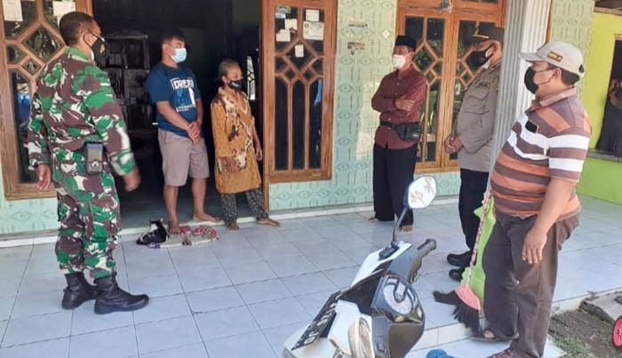 Danramil Kwadungan Ngawi Berikan Imbauan ke Warga Soal Hajatan di Masa PPKM Darurat Danramil Kwadungan Ngawi Berikan Imbauan ke Warga Soal Hajatan di Masa PPKM Darurat