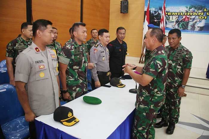Pangkoarmada II Buka Latpam Pemilu Legislatif dan Presiden 2019 Pangkoarmada II Buka Latpam Pemilu Legislatif dan Presiden 2019