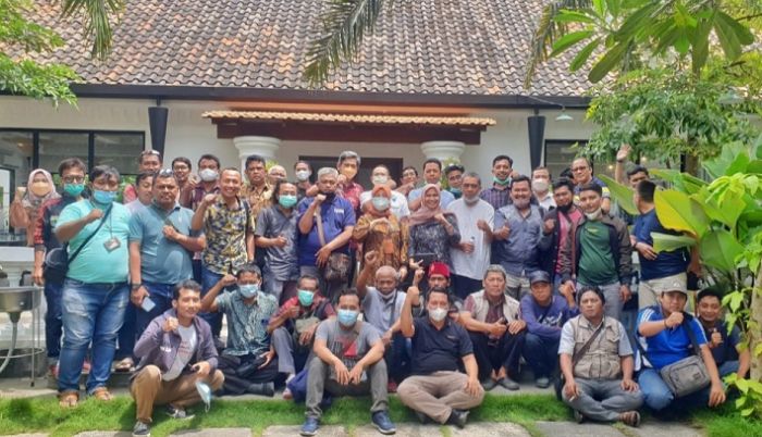 Pengembangan Kota Gresik Jadi Topik Ngobrol Santai Dinas Cipta Karya dengan KWG dan PWI Pengembangan Kota Gresik Jadi Topik Ngobrol Santai Dinas Cipta Karya dengan KWG dan PWI