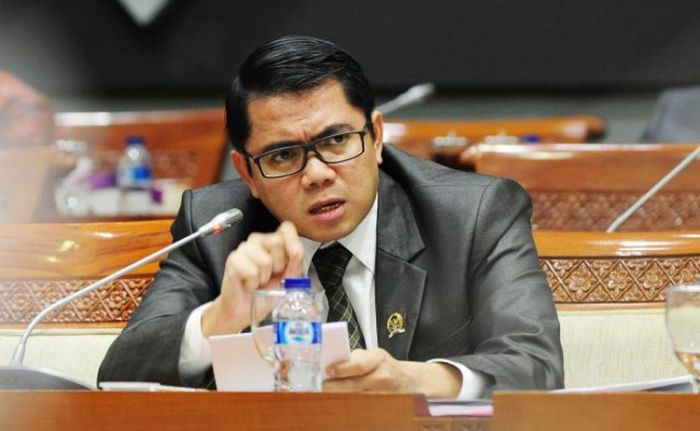 Banyak Pengaduan Pelanggaran Kampanye, Komisi III DPR RI akan Evaluasi Kapolres dan Kajari Ponorogo Banyak Pengaduan Pelanggaran Kampanye, Komisi III DPR RI akan Evaluasi Kapolres dan Kajari Ponorogo