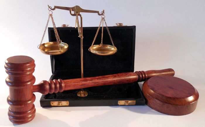 Pakar Hukum Desak APH Turun Tangan, Usut Kematian Siswa SD di Jombang Usai Jalani Vaksinasi Covid-19 Pakar Hukum Desak APH Turun Tangan, Usut Kematian Siswa SD di Jombang Usai Jalani Vaksinasi Covid-19