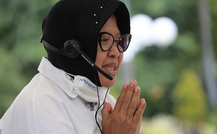 Kemenkes Bantu Pemkot Surabaya 4.000 Alat Swab Test Kemenkes Bantu Pemkot Surabaya 4.000 Alat Swab Test