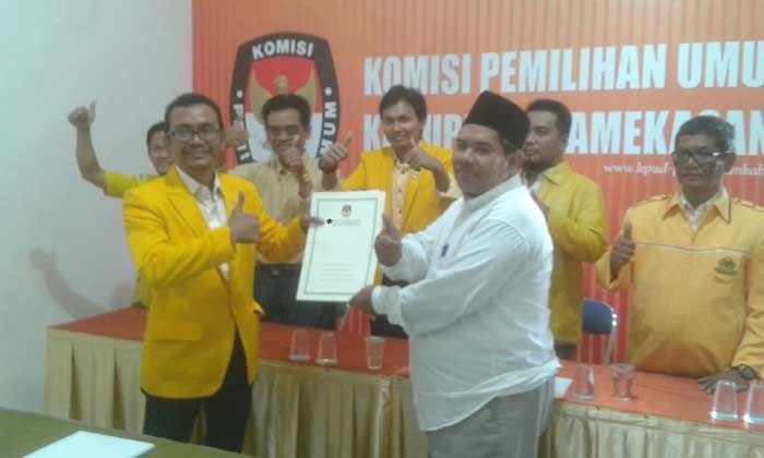 Pendaftaran Ditutup, KPUD Pamekasan Loloskan 13 Parpol Pendaftaran Ditutup, KPUD Pamekasan Loloskan 13 Parpol