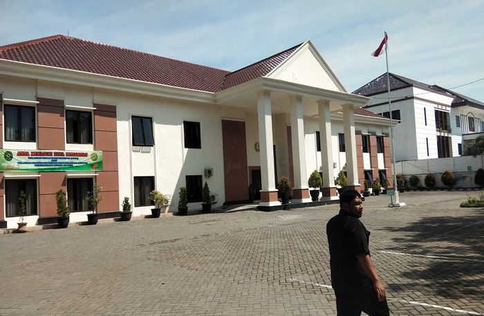 1.055 Istri di Pasuruan Siap Menjanda, Faktor Ekonomi Jadi Alasan 1.055 Istri di Pasuruan Siap Menjanda, Faktor Ekonomi Jadi Alasan