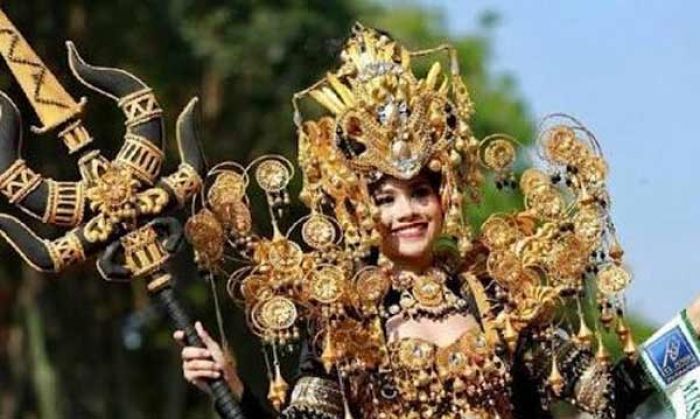 Tradisi Puter Kayun Boyolangu Terangkum dalam Costum Kontemporer BEC 2018