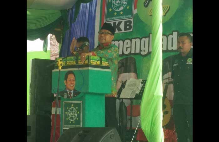 Sudah Dua Kali Dukung Khofifah, Alasan Cak Imin Dukung Gus Ipul di Pilgub Jatim 2018 Sudah Dua Kali Dukung Khofifah, Alasan Cak Imin Dukung Gus Ipul di Pilgub Jatim 2018