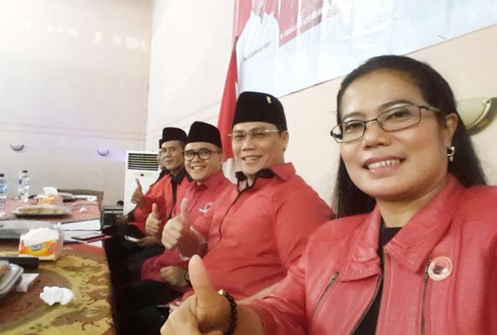 Kabar Anas Mundur dari Cawagub Jatim Merebak di Medsos Kabar Anas Mundur dari Cawagub Jatim Merebak di Medsos