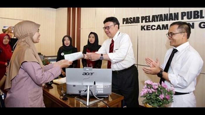 Kunker di Banyuwangi, Mendagri Resmikan Pasar Pelayanan Publik Kunker di Banyuwangi, Mendagri Resmikan Pasar Pelayanan Publik