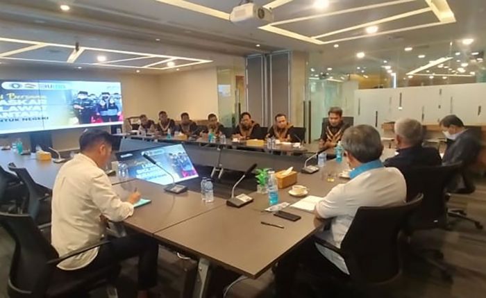 Kritik PTPN, Fraksi Gerindra Ajak BUMN Berkontribusi Konkret dalam Pengentasan Kemiskinan di Jatim Kritik PTPN, Fraksi Gerindra Ajak BUMN Berkontribusi Konkret dalam Pengentasan Kemiskinan di Jatim
