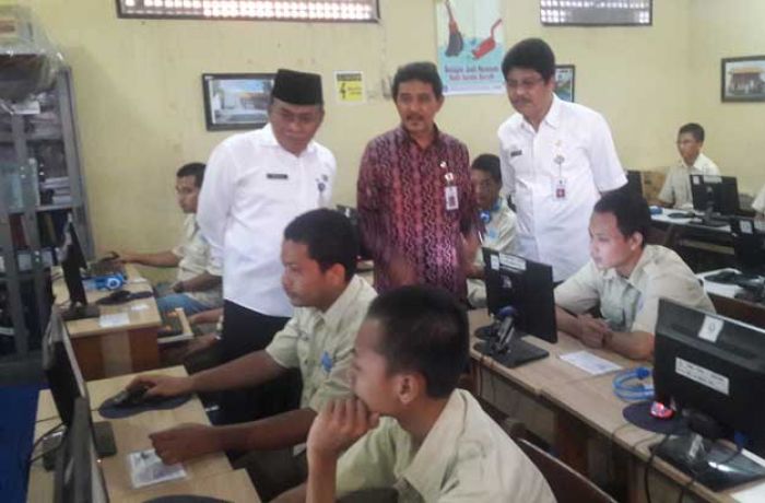 Kadispendik Jatim Pastikan UNBK SMK se-Jatim Berjalan Lancar