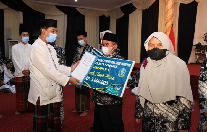 Pemkot Pasuruan Beri Uang Pembinaan kepada Pemenang MTQ Jatim Pemkot Pasuruan Beri Uang Pembinaan kepada Pemenang MTQ Jatim