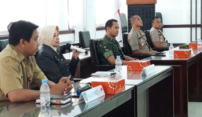 Rumah Sakit di Kabupaten Kediri Tidak Boleh Tolak Pasien Covid-19 Rumah Sakit di Kabupaten Kediri Tidak Boleh Tolak Pasien Covid-19