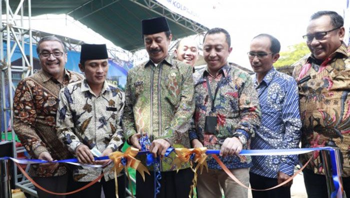 Wakil Bupati Pamekasan Resmikan Penerapan E-RPAS di 2 Pasar ini Wakil Bupati Pamekasan Resmikan Penerapan E-RPAS di 2 Pasar ini