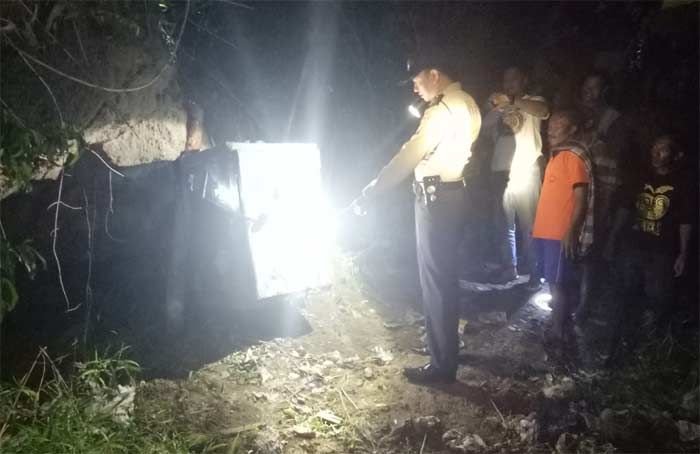 Warga Widodaren Dihebohkan Temuan Brankas Misterius Warga Widodaren Dihebohkan Temuan Brankas Misterius